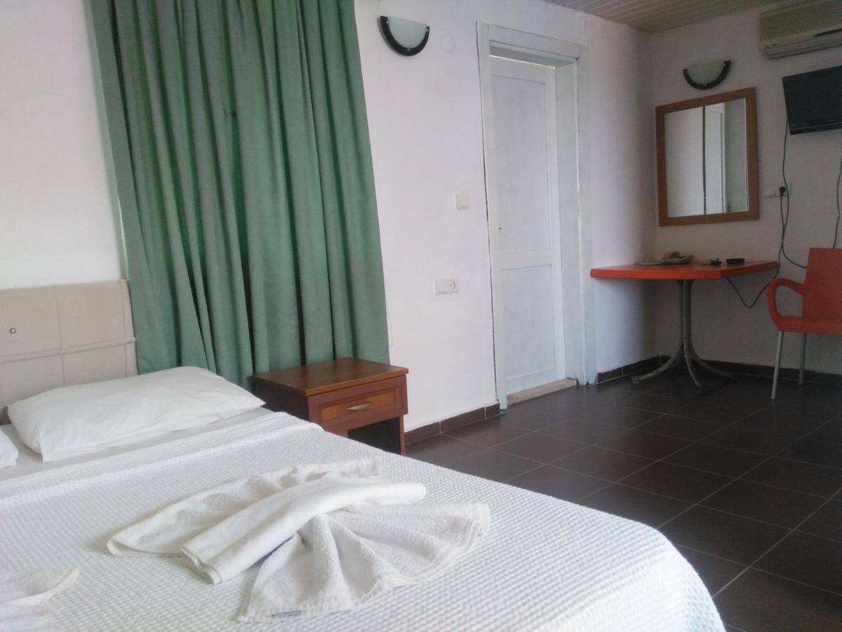 Ugur Beach Hotel Kemer Bagian luar foto