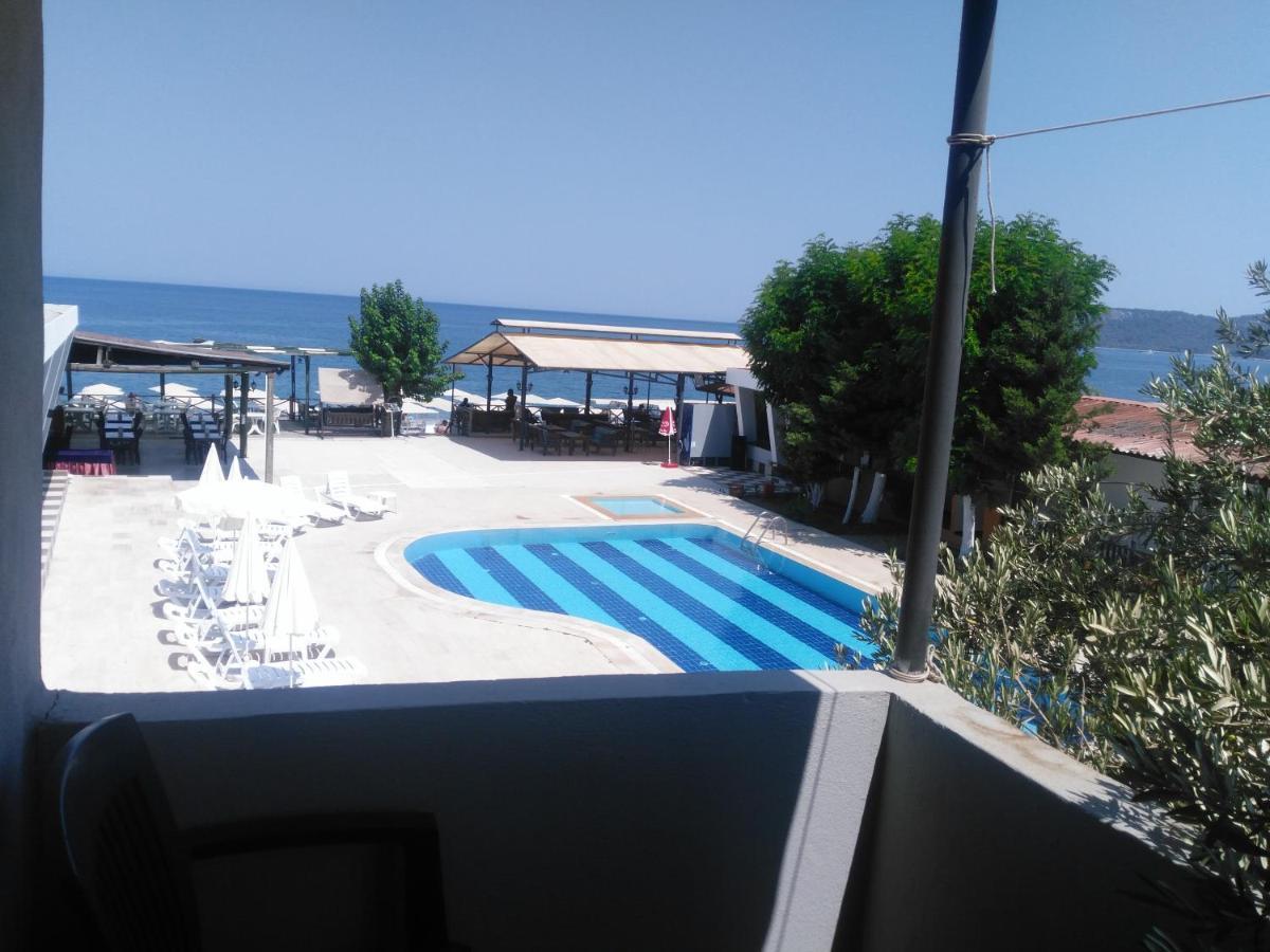 Ugur Beach Hotel Kemer Bagian luar foto