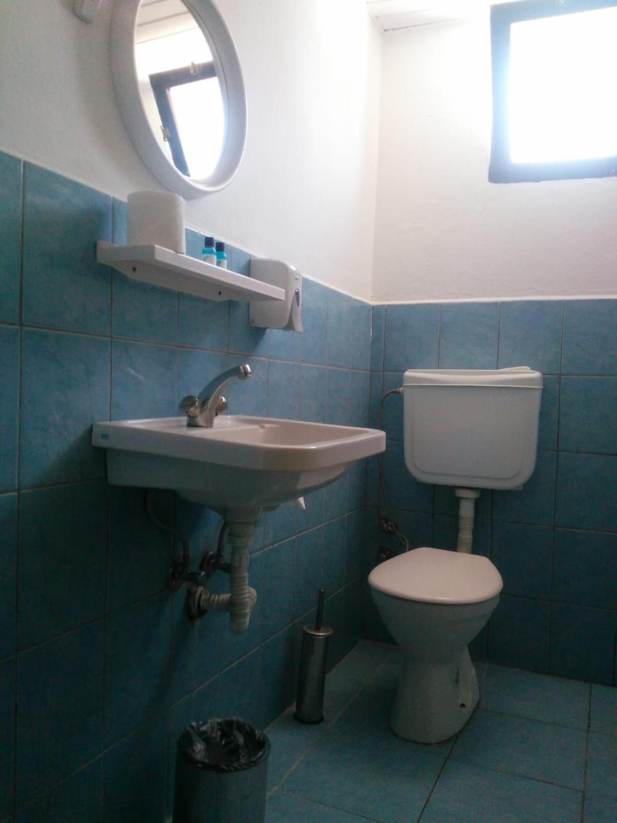 Ugur Beach Hotel Kemer Bagian luar foto